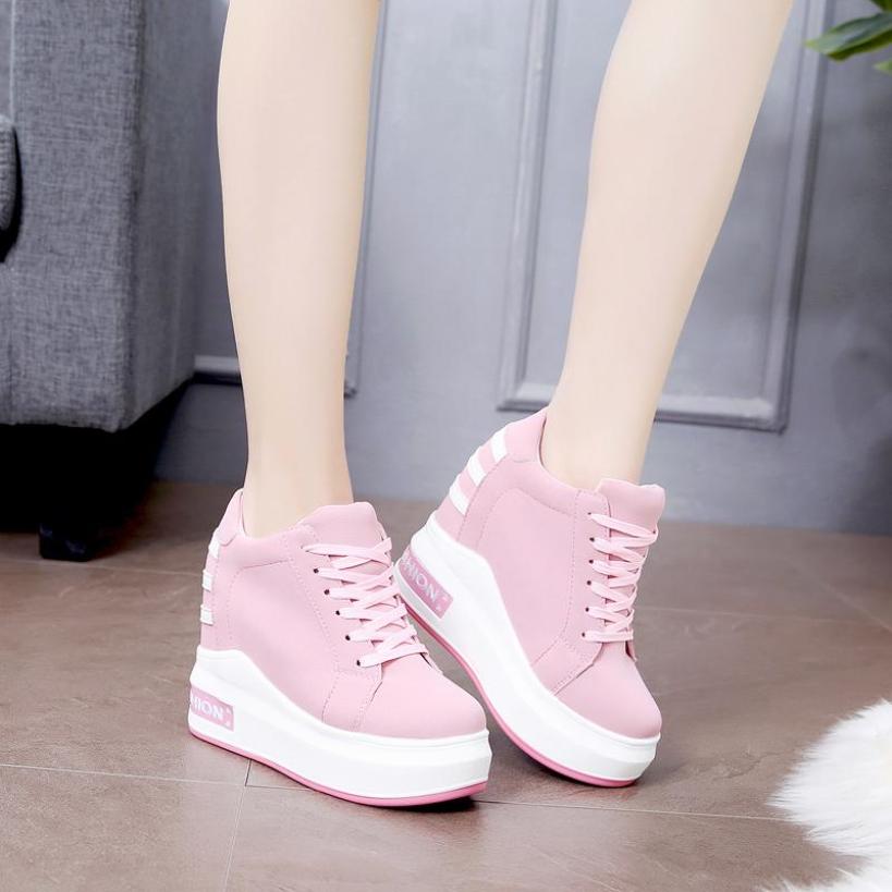 Giày nam thể thao dùng để chạy bộ thoáng khí và êm chân giá rẻ
