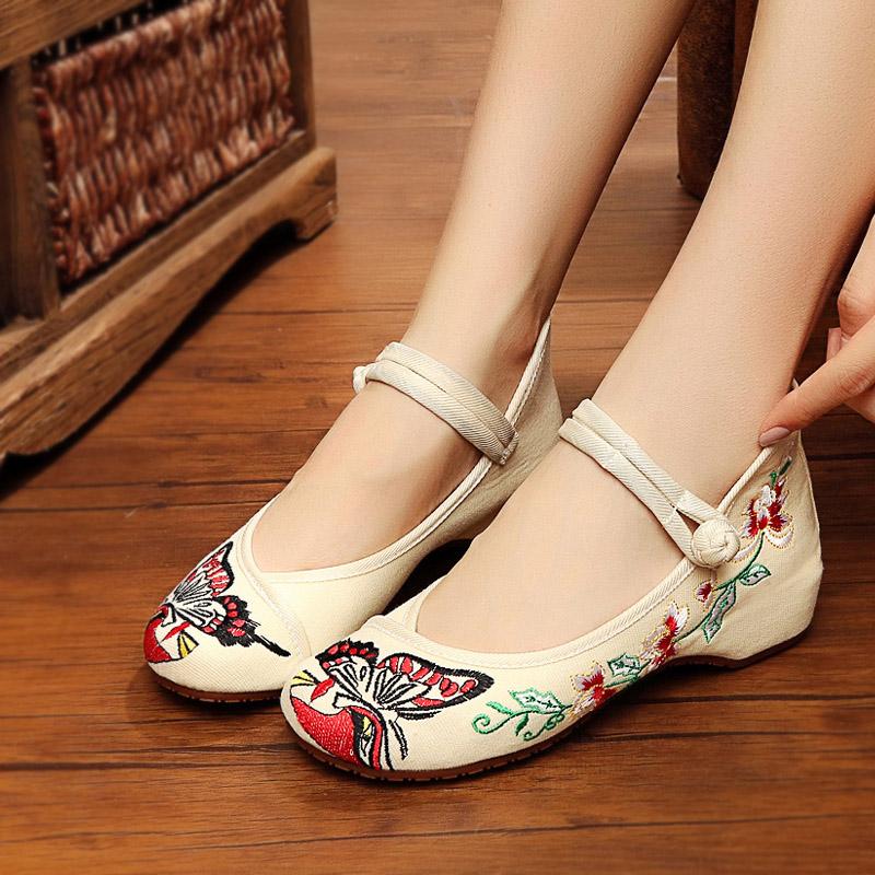 Beijing Oleander Bordir Pakaian Adat Tiongkok Sepatu Pernikahan Sepatu Kain (Kupu-Kupu Keindahan Warna Beras)