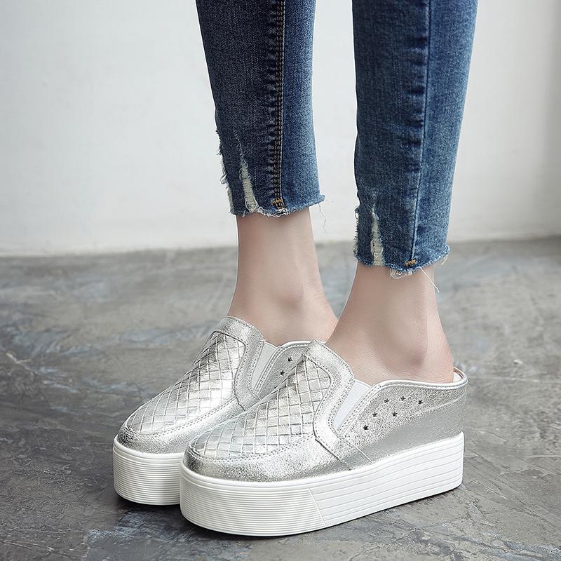 Sepatu Sandal Wanita Kulit Asli Sol Tebal Bagian Depan Tertutup (8633-Hitam) (8633-Hitam)