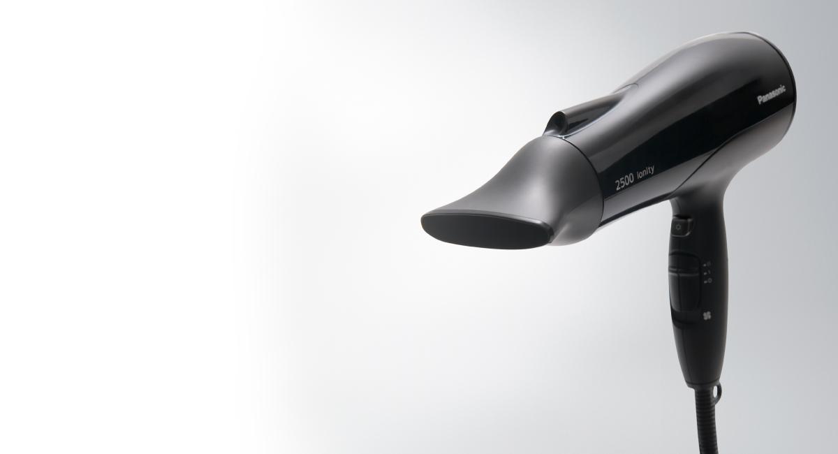 Panasonic เครื่องเป่าผมไฟฟ้า รุ่น EH-NE81 KL (สีดำ)