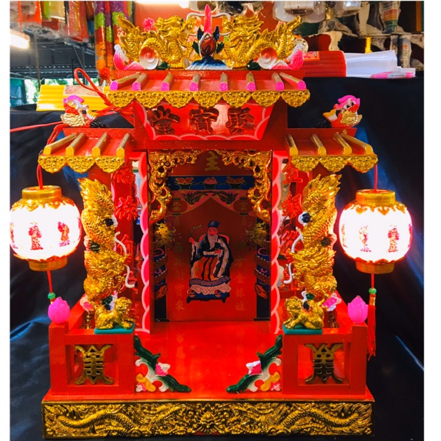 ✨สินค้ามาใหม่✨ ศาลเจ้าที่ ตี่จู้เอี๊ยะ ขนาด 16นิ้ว บ้าน 3 ชั้น 2 เสามังกรทอง สูง 21 นิ้ว สีแดงทอง ผลิตตรงตามหลักฮวงจุ้ย งานจริงสวยมาก KM12.659🔴ห้ามพลาด🔴 ราคา 2,139 บาท*ส่งฟรี