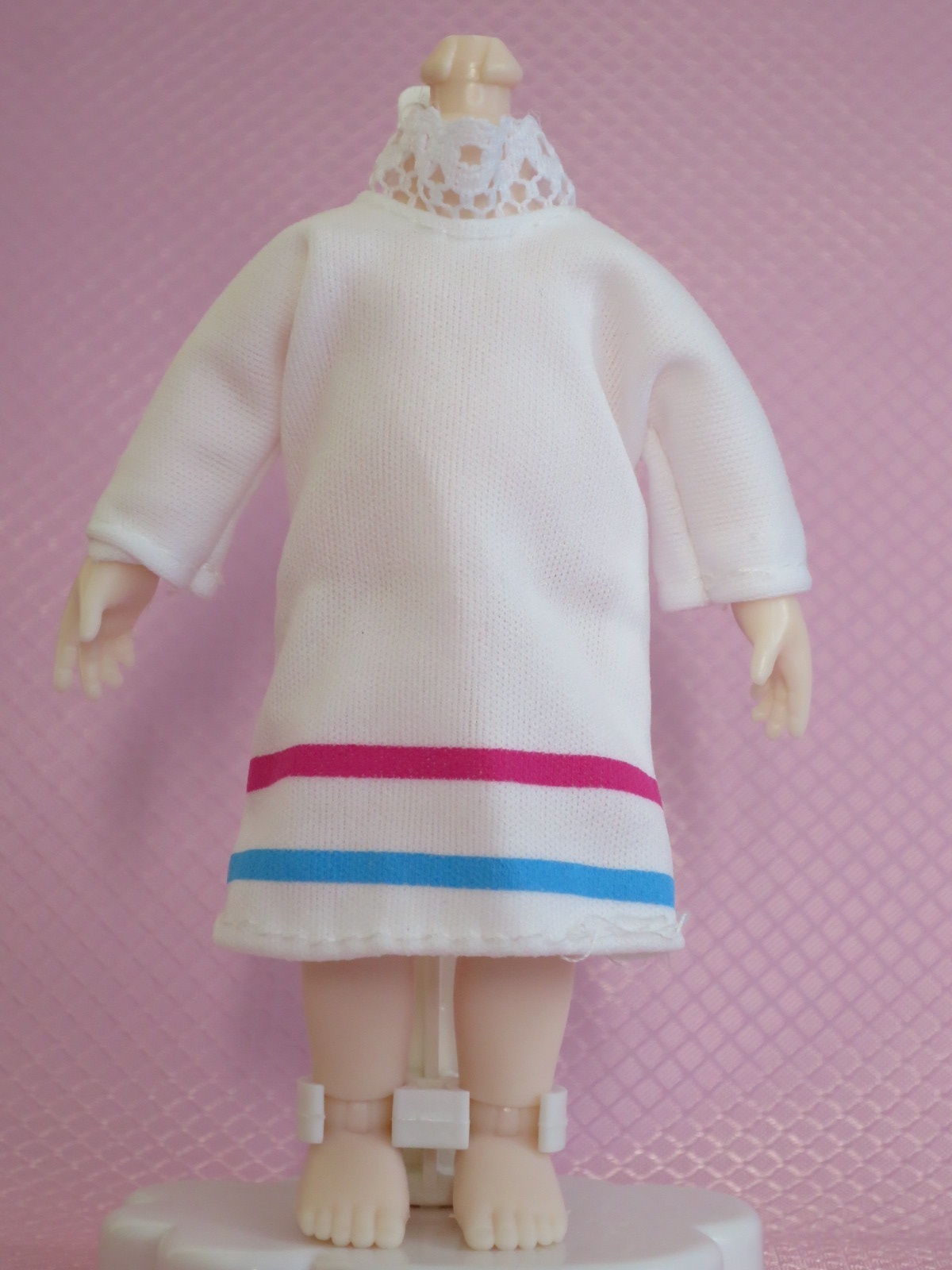 เสื้อผ้าตุ๊กตาบาร์บี้เด็ก 16cm