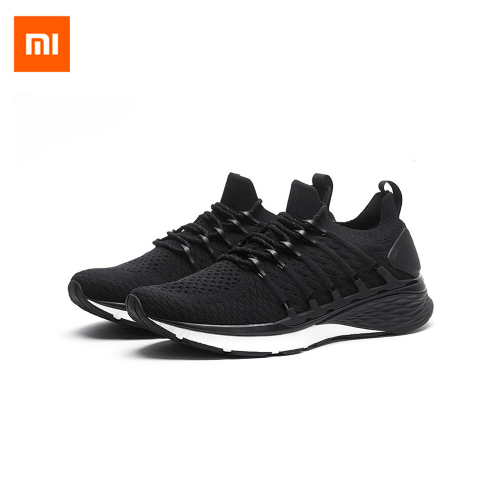 Mijia Sneaker Man Sport Shoes 3 ใช้โครงสร้างก้างปลาแบบ 3 มิติเพื่อล็อครูปทรงรองเท้า