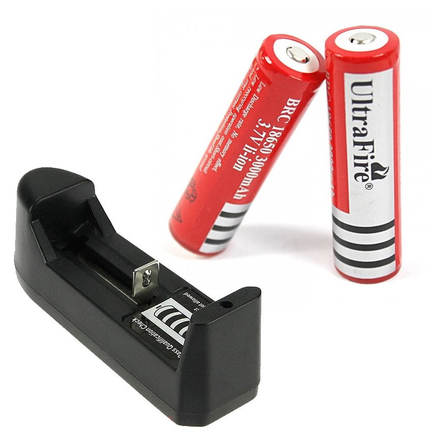Ultrafire ที่ชาร์จแบต/แท่นชาร์จถ่าน 14500 18650 พร้อมถ่านชาร์จultrafire 18650 3.7v. 4000 mah 2 ก้อน Ultrafire ที่ชาร์จแบต/แท่นชาร์จถ่าน 14500 18650 พร้อมถ่านชาร์จultrafire 18650 3.7v. 4000 mah 2 ก้อน