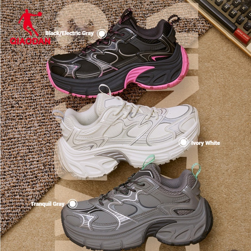 Qiaodan Women Sneakers Chunky Thick-Sole Heightening Retro Trendy Fashion Casual Shoes QXL042254405 ราคา 2,845 บาท*ส่งฟรี