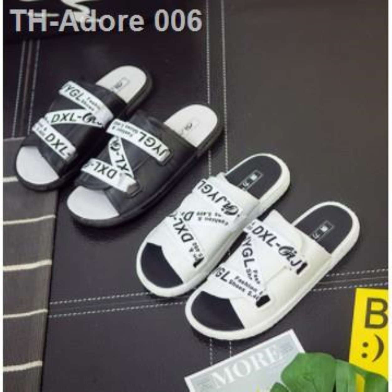 TT003รองเท้าแตะสไตล์เกาหลีฤดูร้อนของผู้ชาย แบบสวมสไตล์เท่น์ๆใส่เป็นคู่ชาย-หญิงใส่สบายไม่ลื่นมีไซส์39-44WhiteBlack
