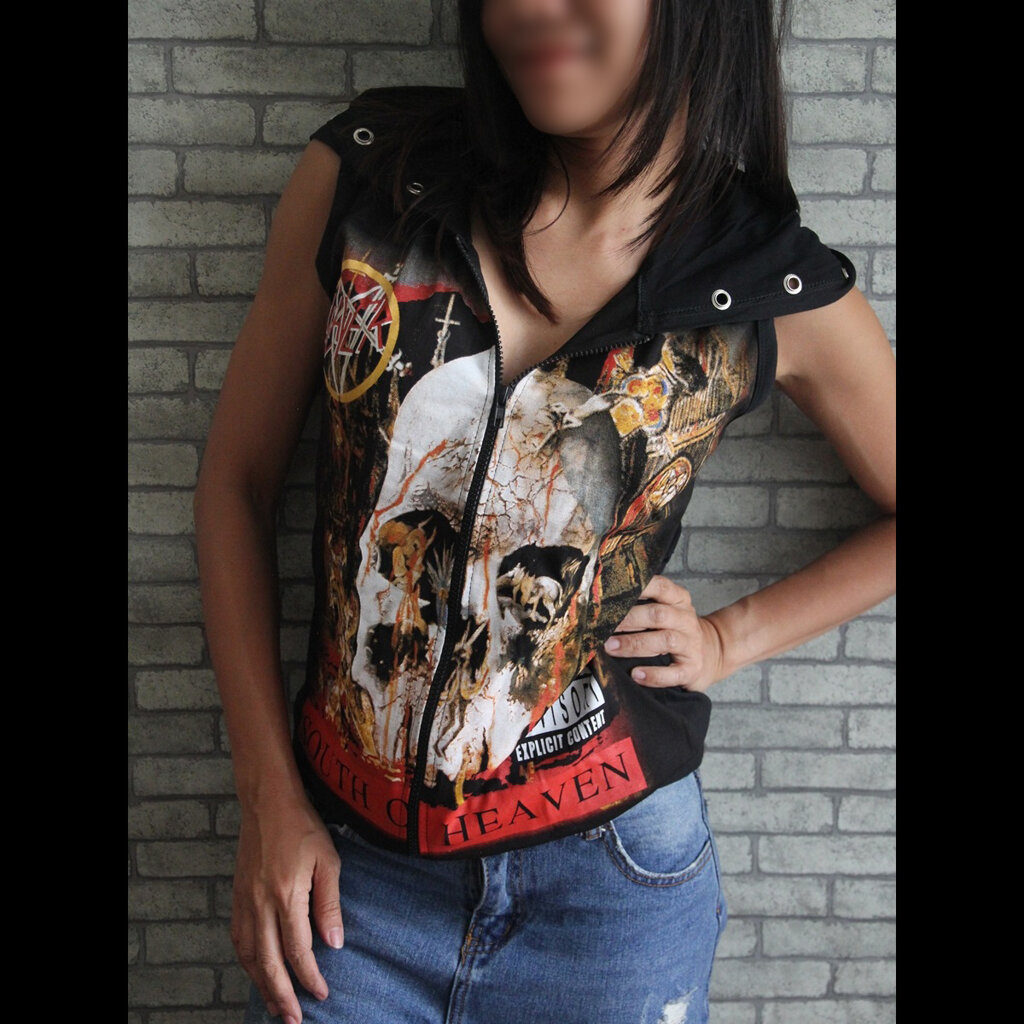 เสื้อฮู้ดแขนกุด เสื้อวงร็อค แจ็คเก็ต แนวสปอร์ต Handmade Rock Vest Hoodie Clearance (สินค้าจริงหมวกอาจไม่มีเจาะตาไก่เหมือนในรูป)