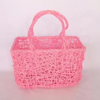 อยากขาย OK&M Shop ตะกร้าพลาสติกสาน4เหลี่ยมมีหูหิ้ว (สีชมพู) เสนอราคา OK&M Shop ตะกร้าพลาสติกสาน4เหลี่ยมมีหูหิ้ว (สีชมพู)