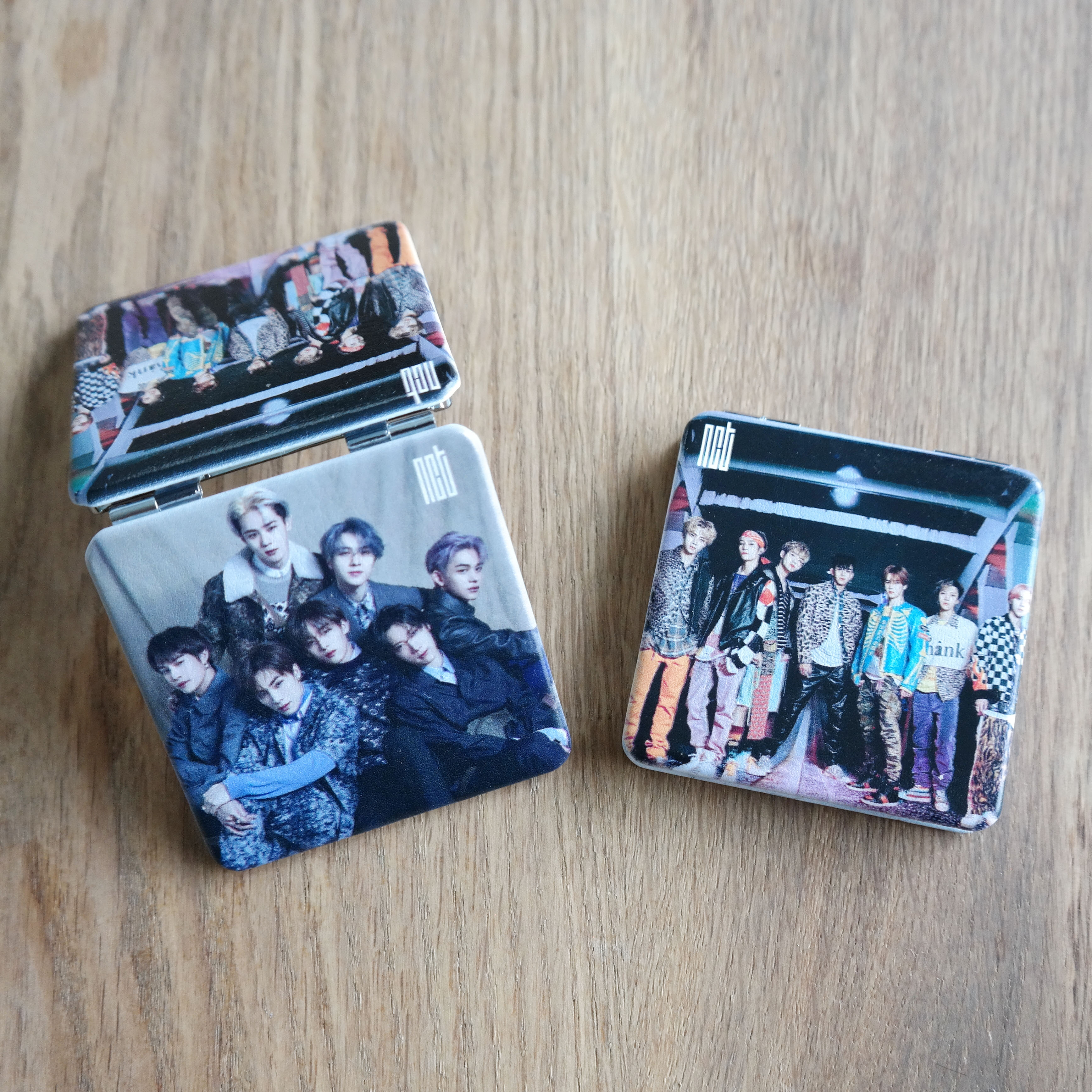 กระจกพับ 2 ด้าน6×6 cm ลาย bts butter,Jung Kook,blackpink,got7,treasure,nct,ดาบพิฆาตอสูร demon slayer,Stray Kids,ปรมาจารย์ลัทธิมาร CQL chenqingling xiaozhan wangyibo