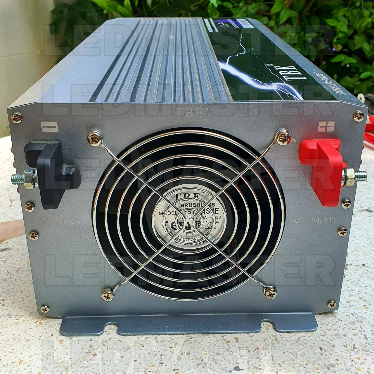 อินเวอร์เตอร์ ยี่ห้อ TBE 8000W 24V Inverter Pure Sine Wave คลื่นเพียวซายน์เวฟ กระเเสไฟบริสุทธิ์ (กระเเสไฟนิ่ง) เครื่องแปลงไฟรถเป็นไฟบ้าน