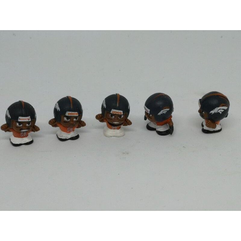 ส่งฟรี NFL หุ่นตุ๊กตานักกีฬา NFL Teenymates ฟรีปลายทาง (ราคาต่อชิ้น)
