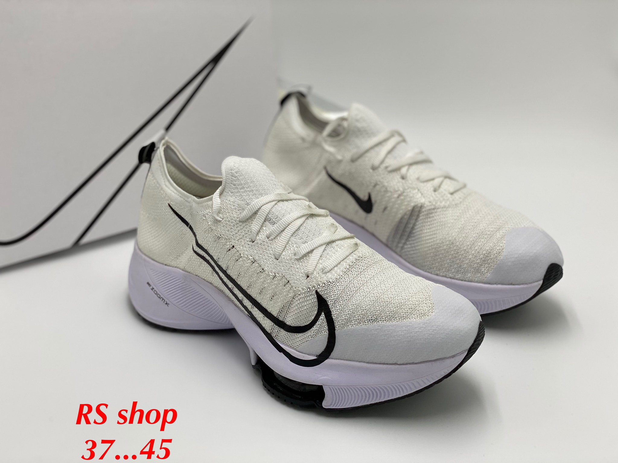 [Sports BKK] รองเท้าวิ่งผู้หญิงNike Air Zoom Tempo NEXT% "สีชมพู/สีขาว" size:36-40 (พร้อมกล่อง+อุปกรณ์) รองเท้าวิ่ง รองเท้าวิ่งมาราธอน รองเท้ากีฬา