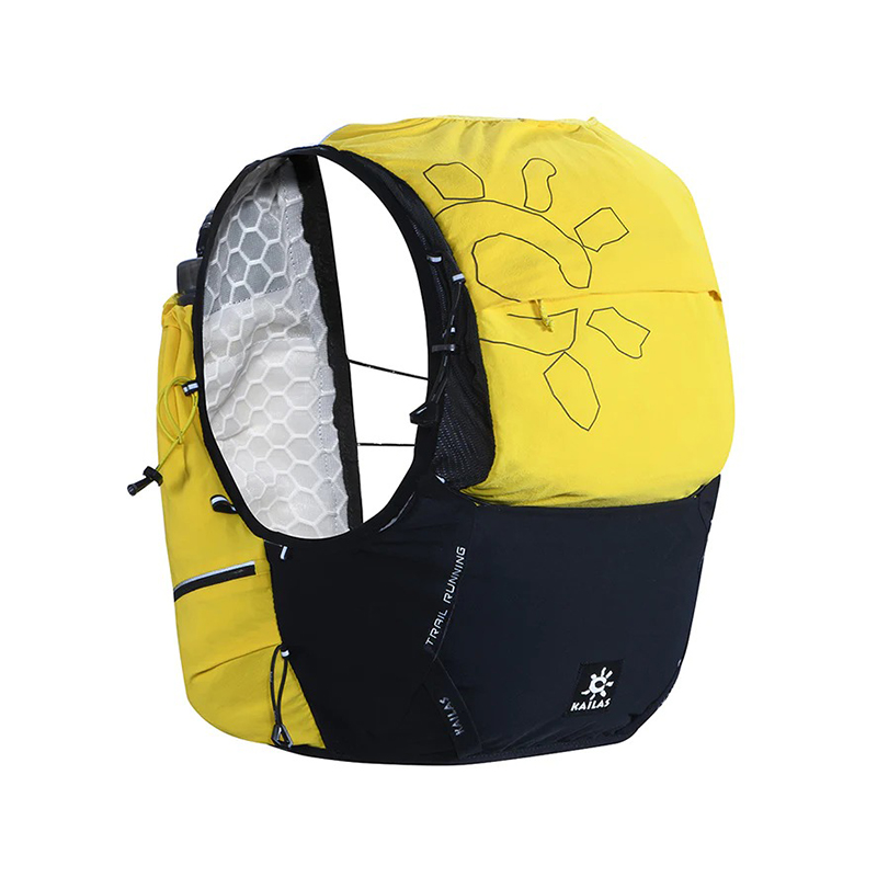 KAILAS-FUGA·FLOW 13 VEST PACK Unisex ราคา 6,120 บาท*ส่งฟรี
