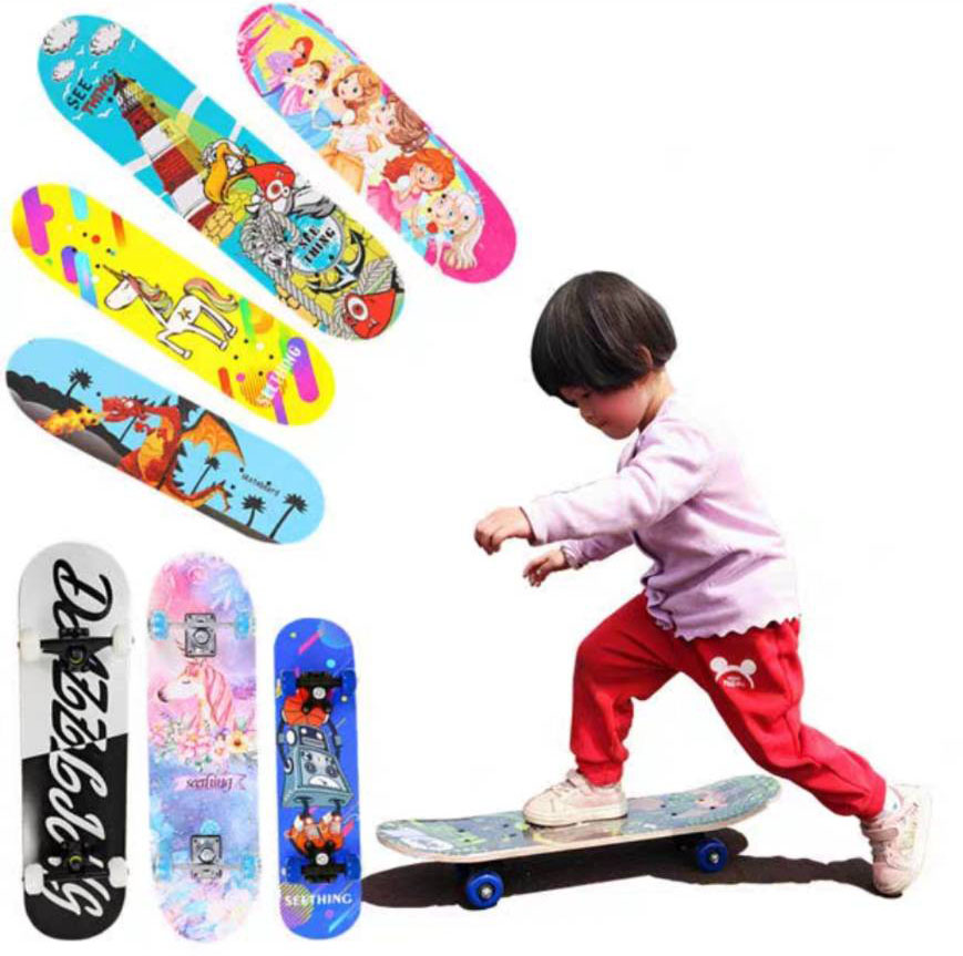 skateboard สเก็ตบอร์ด สำหรับเด็ก ลายการ์ตูน สเก็ตบอร์ดไม้ ขนาดเล็ก 45 ซม. (เล็ก)