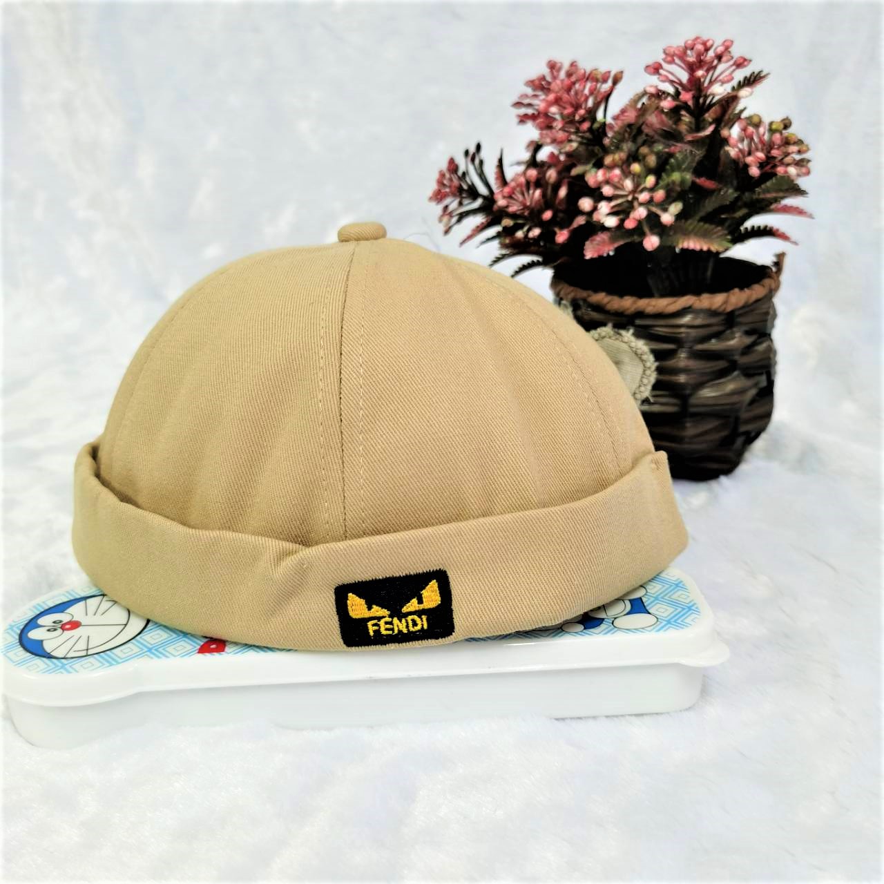 หมวกmiki หมวกวินเทจ หมวกแฟชั่น หมวกผู้ชาย หมวกผู้หญิง หมวกไม่มีปีก มีสายรัดปรับขนาด หมวกไบร์ท