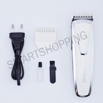 ซื้อ/ขาย KEMEI KM-616A แบตตาเลี่ยน ปัตตาเลี่ยนตัดผมไฟฟ้าไร้สาย ชนิดหวี 2 ชิ้น 6,9 mm. ตัดแต่งทรงผม โกนหนวด เล็มเครา ใช้ได้ทั้งเด็กเล็กและผู้ใหญ่