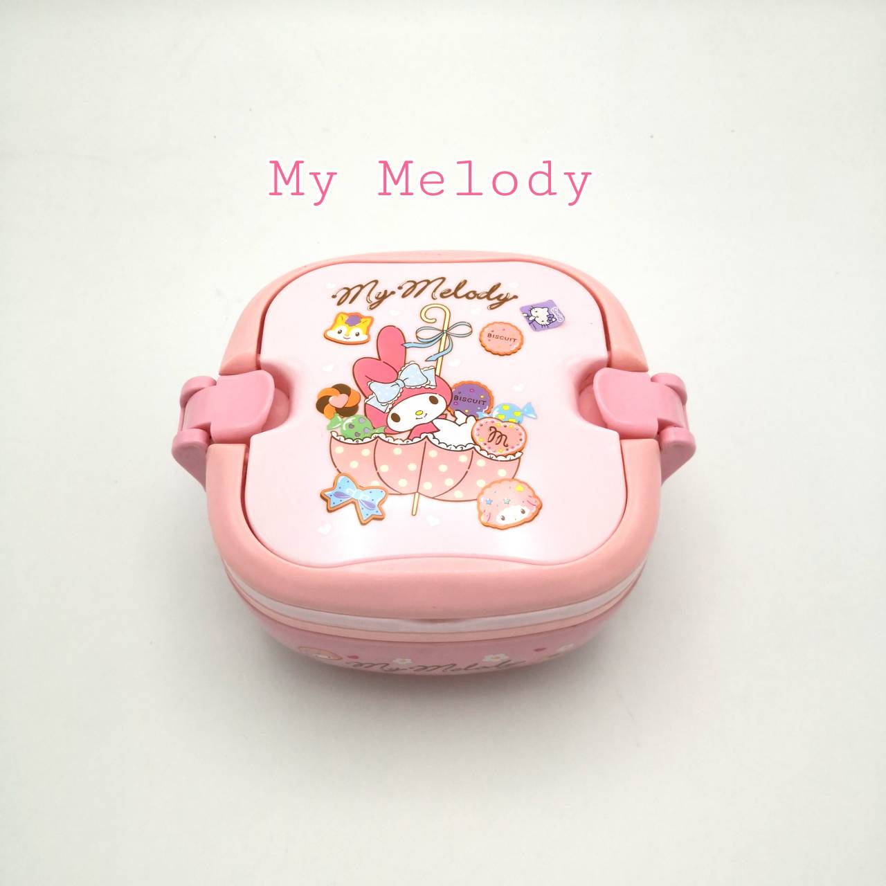 ปิ่นโตสี่เหลี่ยมมีหูล๊อค หิ้วได้ ลายตัวละคร Sanrio