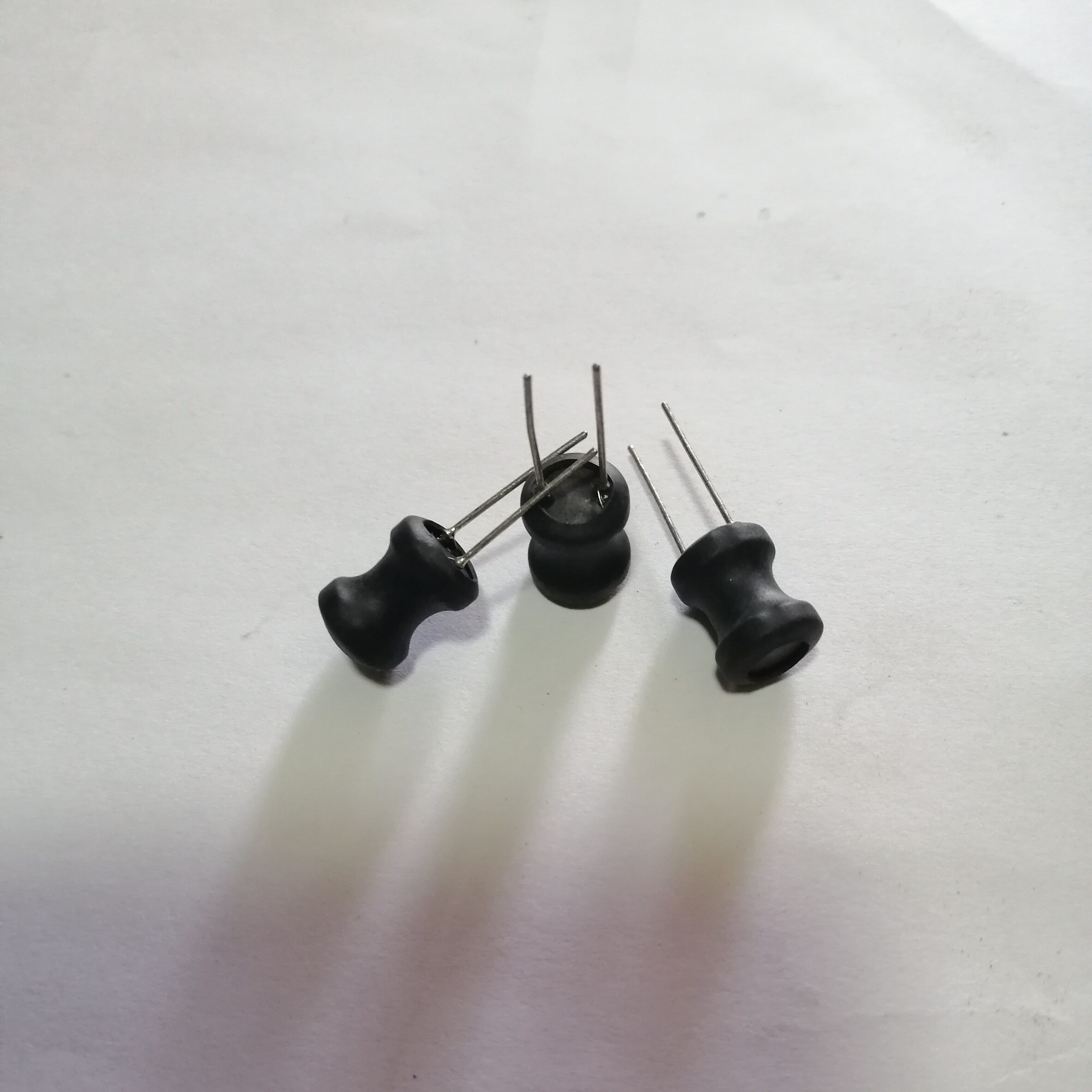 L Inductor ตัวเหนี่ยวนำขนาด 8 x 10 mm เลือกขนาด (uH) ได้