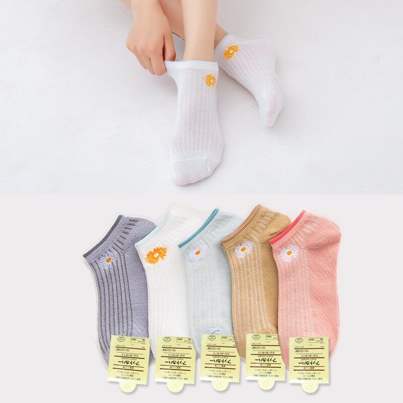ถุงเท้า ข้อสั้น ถุงเท้าเกาหลี มี8แบบให้เลือก (1 แพคมี 5ลาย) ใส่ได้ทั้ง ช/ญ??