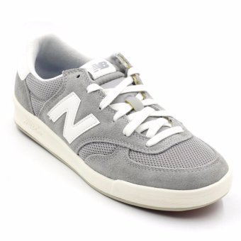 New Balance รองเท้าผ้าใบ รุ่น CRT300CM New Balance รองเท้าผ้าใบ รุ่น CRT300CM