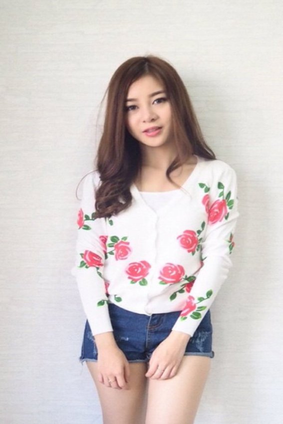 ดูภาพ Zalez เสื้อคลุม Cardigan แฟชั่น รุ่น Rose (สีขาว) เพิ่มเติม Zalez เสื้อคลุม Cardigan แฟชั่น รุ่น Rose (สีขาว)