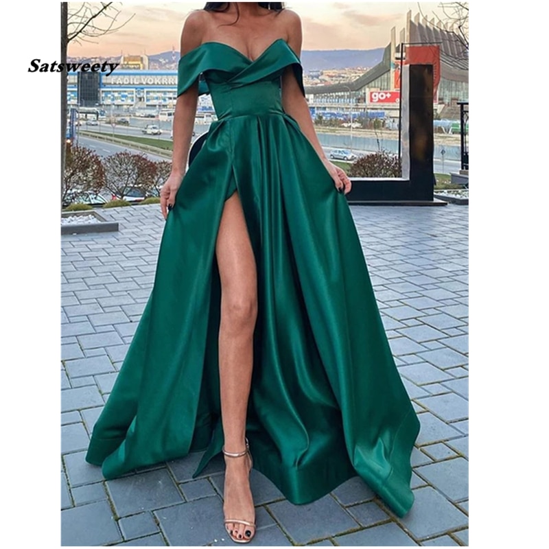 Gown Off Shoulder Emerald Green 