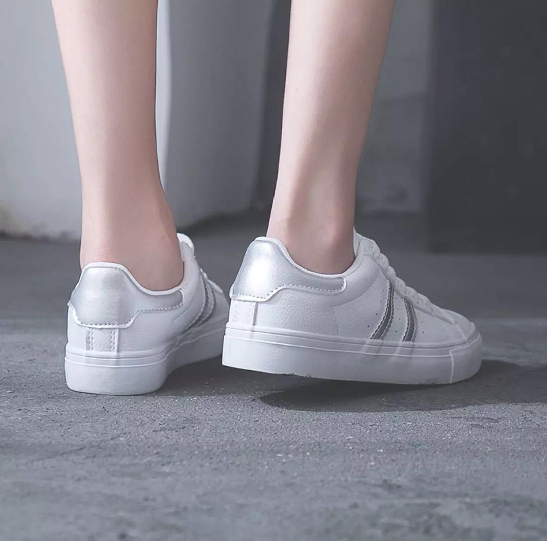 รูปภาพของ รักรองเท้าสีขาวเล็ก ๆ น้อย ๆ ในฤดูใบไม้ผลิและฤดูร้อนปี 2020นักเรียนเกาหลีใหม่รองเท้าลำลองรองเท้าผ้าใบรองเท้าผ้าใบผู้หญิง NO.161