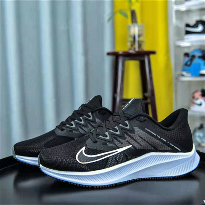 Nikeฤดูร้อนดวงจันทร์ใหม่Quest 3สุดยอด3รองเท้าผู้ชายรุ่นรองเท้าวิ่งลดแรงกระแทกตาข่ายระบายอากาศรองเท้ากีฬา