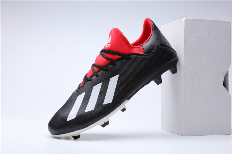 adidas_Foobtall Shoes รองเท้าสตั๊ด อาดิดาสสตั๊ด รองเท้าฟุตบอล รองเท้าสตั๊ด soccer Shoes