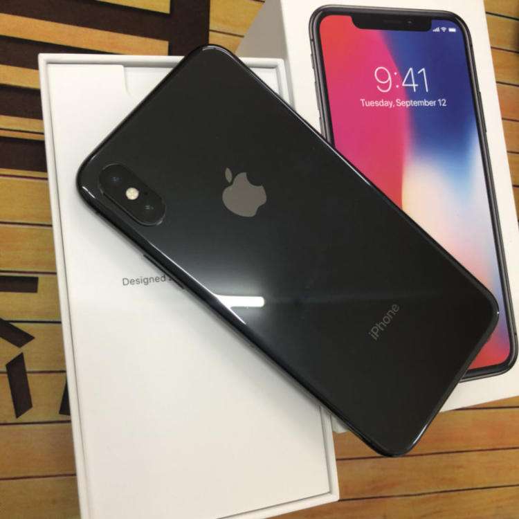 ขายดี? Apple iPhone X 64G 256G รับประกันจากทางร้าน ไอโฟน X รูปลักษณ์ สวยหรู iphone X ไอโฟน ขายดี ราคาถูกสุดๆ 100%