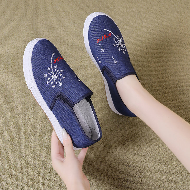 Voguebible รองเท้าลำลองผู้หญิง 2021 แฟชั่น เวอร์ชั่นเกาหลี ระบายอากาศ รองเท้าผ้า ตรงกันทั้งหมด แบน