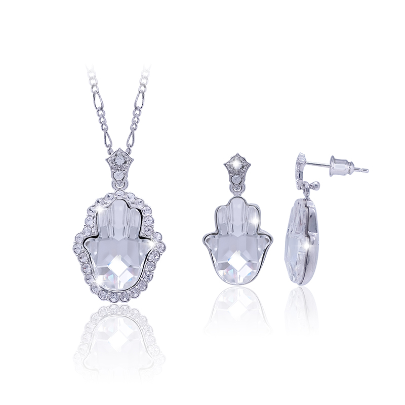 12VICTORY Set Women’s Jewelry Accessories Fashion Gift Couples Cute Beautiful Luxury Party Crystals from Austrai. ราคา 13,100 บาท*ส่งฟรี