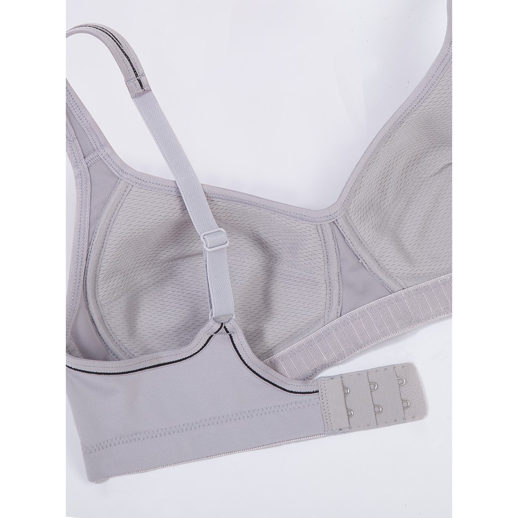 Sabina เสื้อชั้นใน รุ่น Sport Bra รหัส SBB2000SL สีเทา