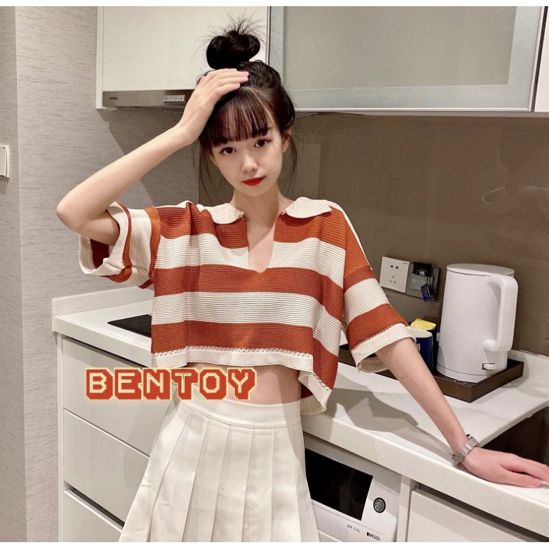 ✺✹❒  Bentoy*พร้อมส่ง*เสื้อครอปคอปกหน้าวีลายทางแขนสั้นสุดฮิตNO.5958-1