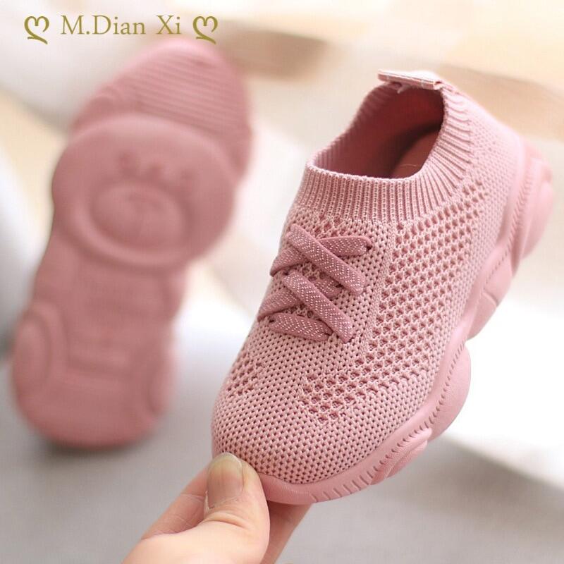 2 2023 phong cách mới trẻ em giày có đế chống trơn trượt đế mềm bé Sneaker