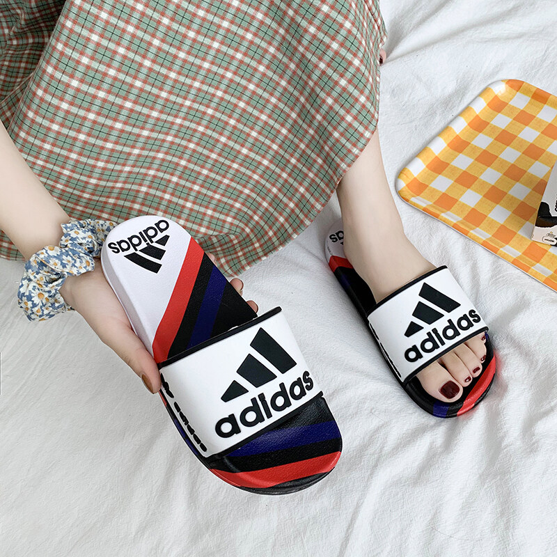 Adidas รองเท้าแตะแฟชั่น พิมพ์ลาย สวมใส่สบาย Unisex Flip flops รุ่น 1688-2