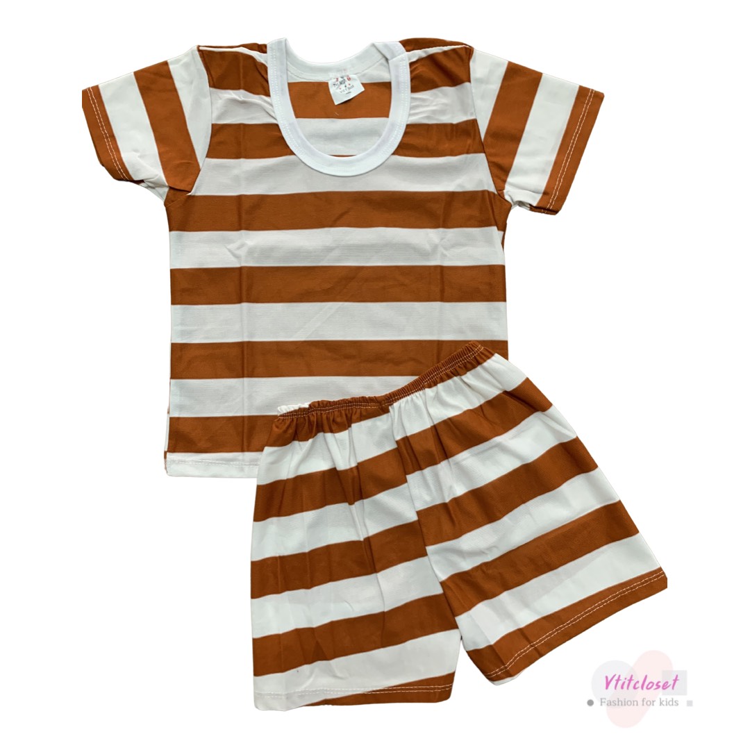 Vtitcloset ชุดเด็ก เสื้อยืดลายริ้ว+กางเกง ใส่สบายๆ เด็ก 6 เดือน-3 ขวบ เลือกสีได้ ลายใหม่เข้าตลอดนะ (ควรดูรอบ อก เสื้อ เป็นเกณฑ์)