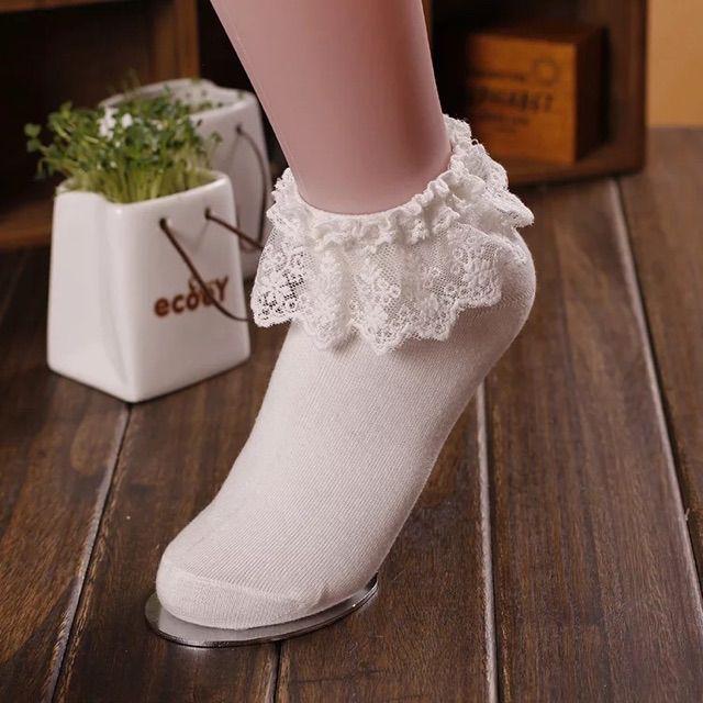 Lolita socks ถุงเท้าโลลิต้า ถุงเท้ามีระบายลูกไม้