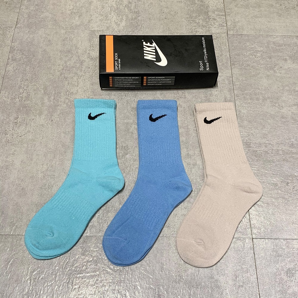 ถุงเท้า Nike ถุงเท้ายาว 101 102 103 (1กล่อง มี 3 คู่)  Unisex ถุงเท้าบาสเก็ตบอลถุงเท้ากีฬาถุงเท้าหลอดถุงเท้าถุงเท้าผ้าฝ้าย