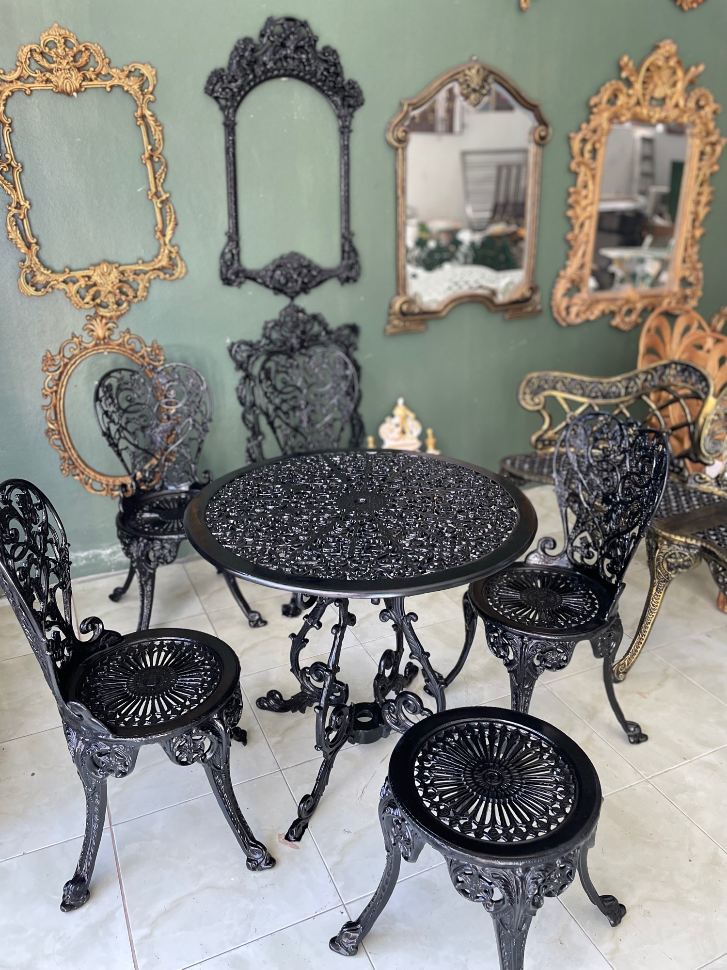 ( สินค้าสั่งทำ 7-14 วัน ) ชุดสนาม อัลลอยด์ สีดำ 6 ชิ้น เฟอร์นิเจอร์สนาม เฟอร์นิเจอร์กลางแจ้ง ชุดโต๊ะสนาม ราคา 19,296 บาท*ส่งฟรี