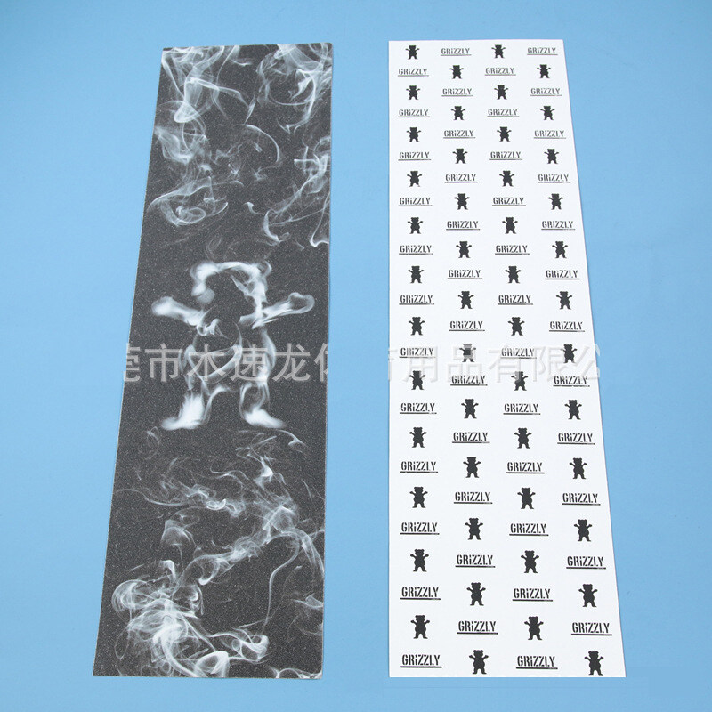 จัดส่งจากประเทศไทย Skateboard กระดาษทราย​สเก็ต​บอร์ด84×23cm​ กันลื่น+ล้อสเก็ตบอร์ด*4