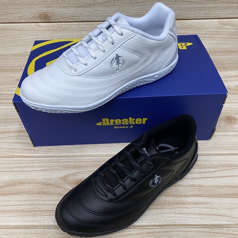 Breaker BK30  รองเท้าฟุตซอล  (33-44)  สีขาว/สีดำ
