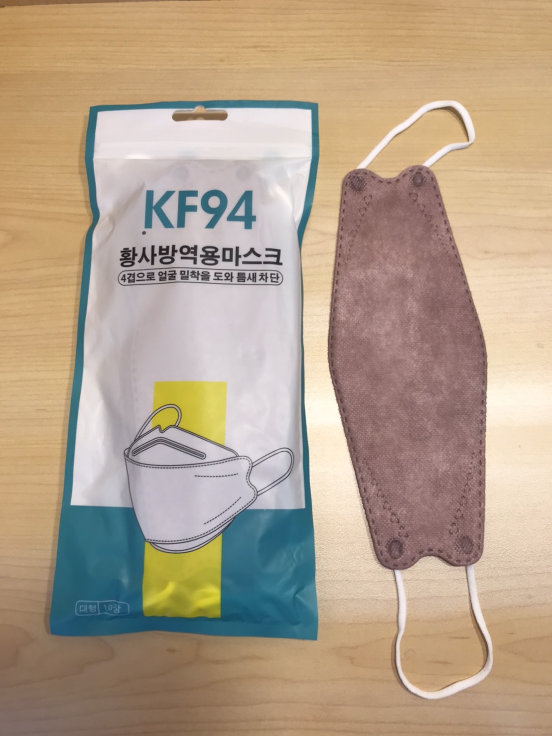 หน้ากากอนามัย KF94 กันฝุ่น กันเชื้อโรค 1 แพ็ก 10 ชิ้น / แอลกอฮอล์แบบขวด 100 ml.