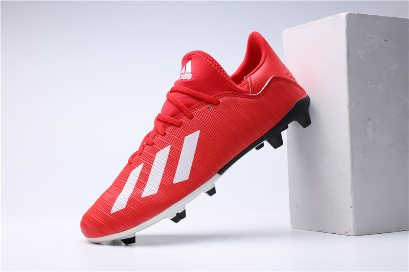 adidas_Foobtall Shoes รองเท้าสตั๊ด อาดิดาสสตั๊ด รองเท้าฟุตบอล รองเท้าสตั๊ด soccer Shoes