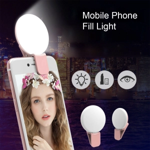ภาพหน้าปกสินค้า【การจัดส่งในประเทศไทย】ไฟวงแหวน LED ไฟถ่ายรูป ไฟเซลฟี่ Selfie Ring Light เซลฟี่แบบหนีบกับโทรศัพท์มือถือ ปรับระดับความสว่างได้ถึง 3 ระดับ ซึ่งคุณอาจชอบสินค้านี้