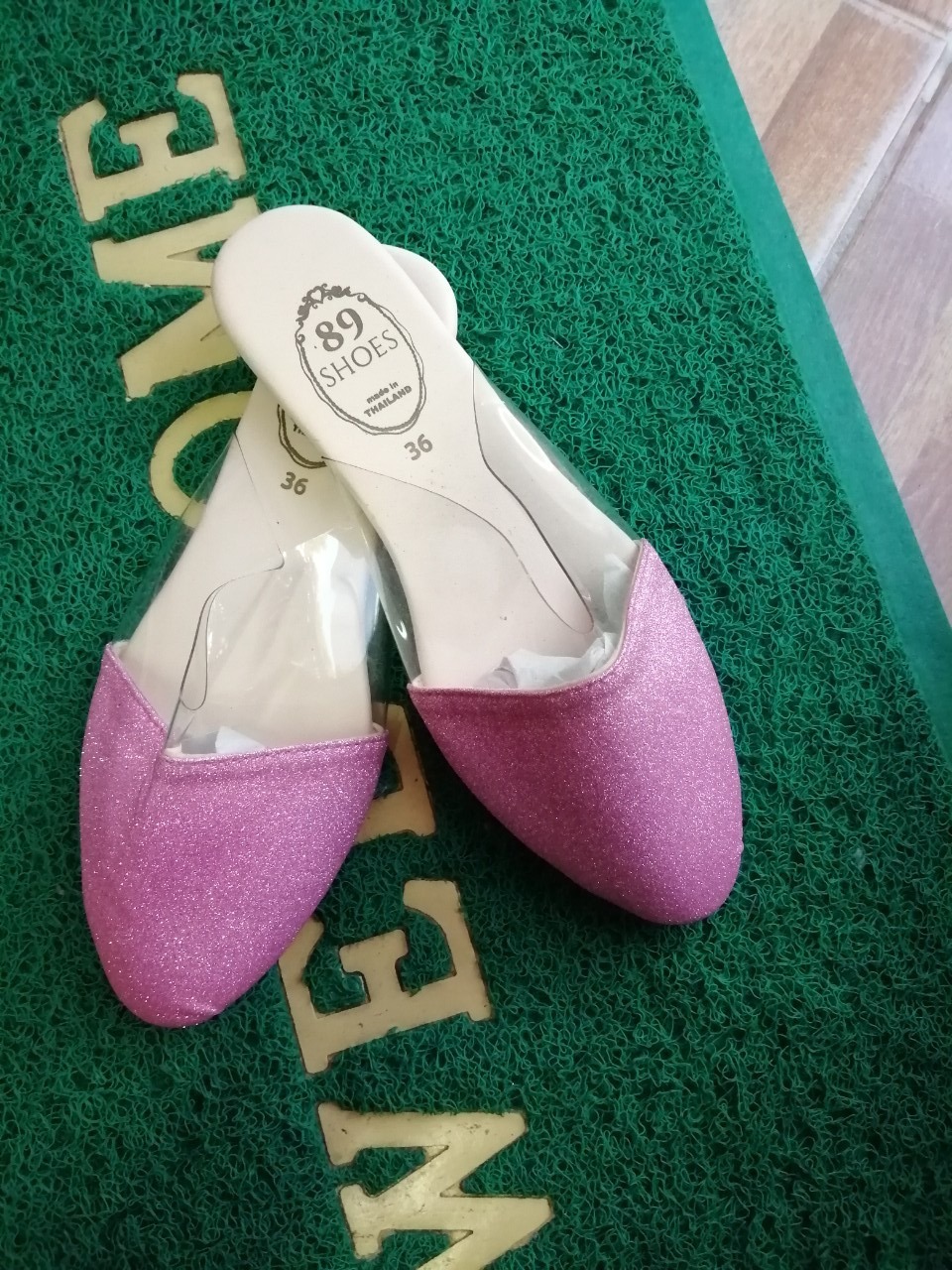 Sale+++ รองเท้าสวมผู้หญิง มีให้เลือก หลายสี