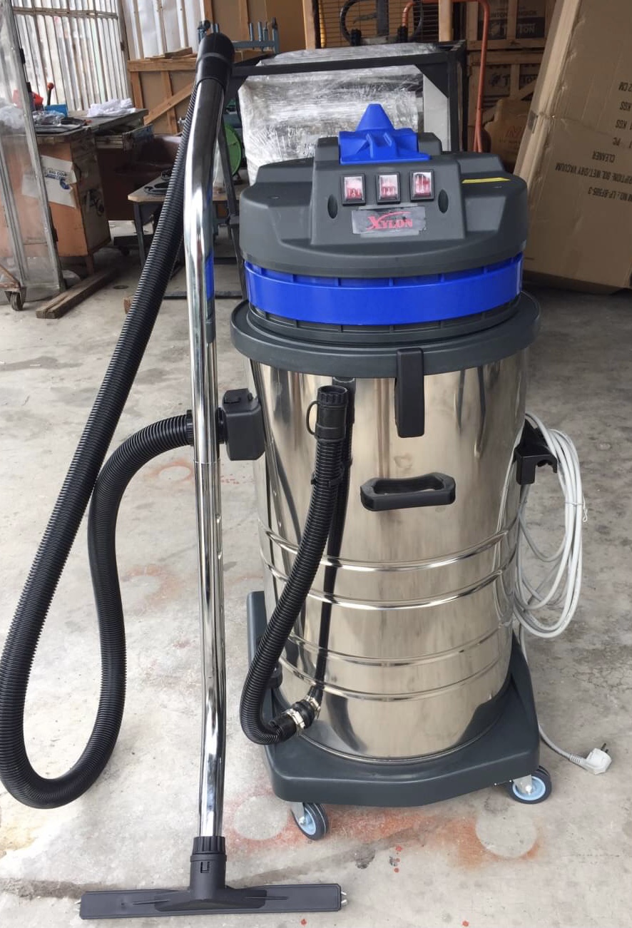 เครื่องดูดฝุ่น ดูดน้ำ 3 มอเตอร์ 3000 วัตต์ ขนาด 80 ลิตร Vacuum cleaner ยี่ห้อ XYLON รุ่น XYL-BF585-3 ราคา 7,703 บาท*ส่งฟรี