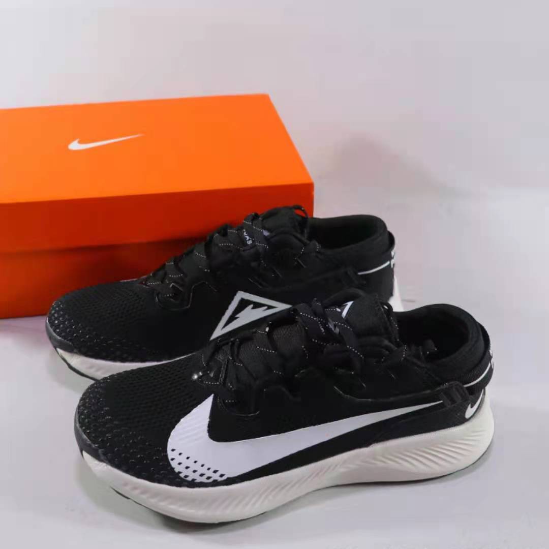 Nikeฤดูร้อนใหม่PEGASUS TRAIL 2 ผู้ชายผู้หญิงข้ามประเทศรองเท้าวิ่งเบาะลมรองเท้ากีฬารองเท้ากลางแจ้ง