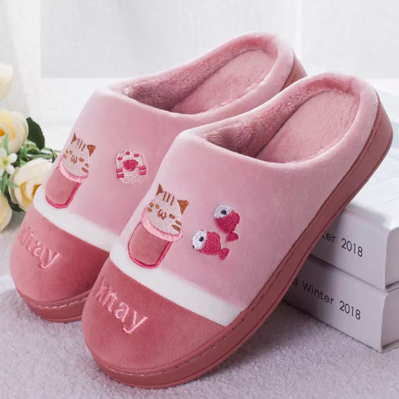 รองเท้าสลิปเปอร์ Slipper พื้นยาง กันลื่น รองเท้าใส่ในบ้าน รองเท้าเพื่อสุขภาพ พื้นนุ่ม ใส่สบายเท้า