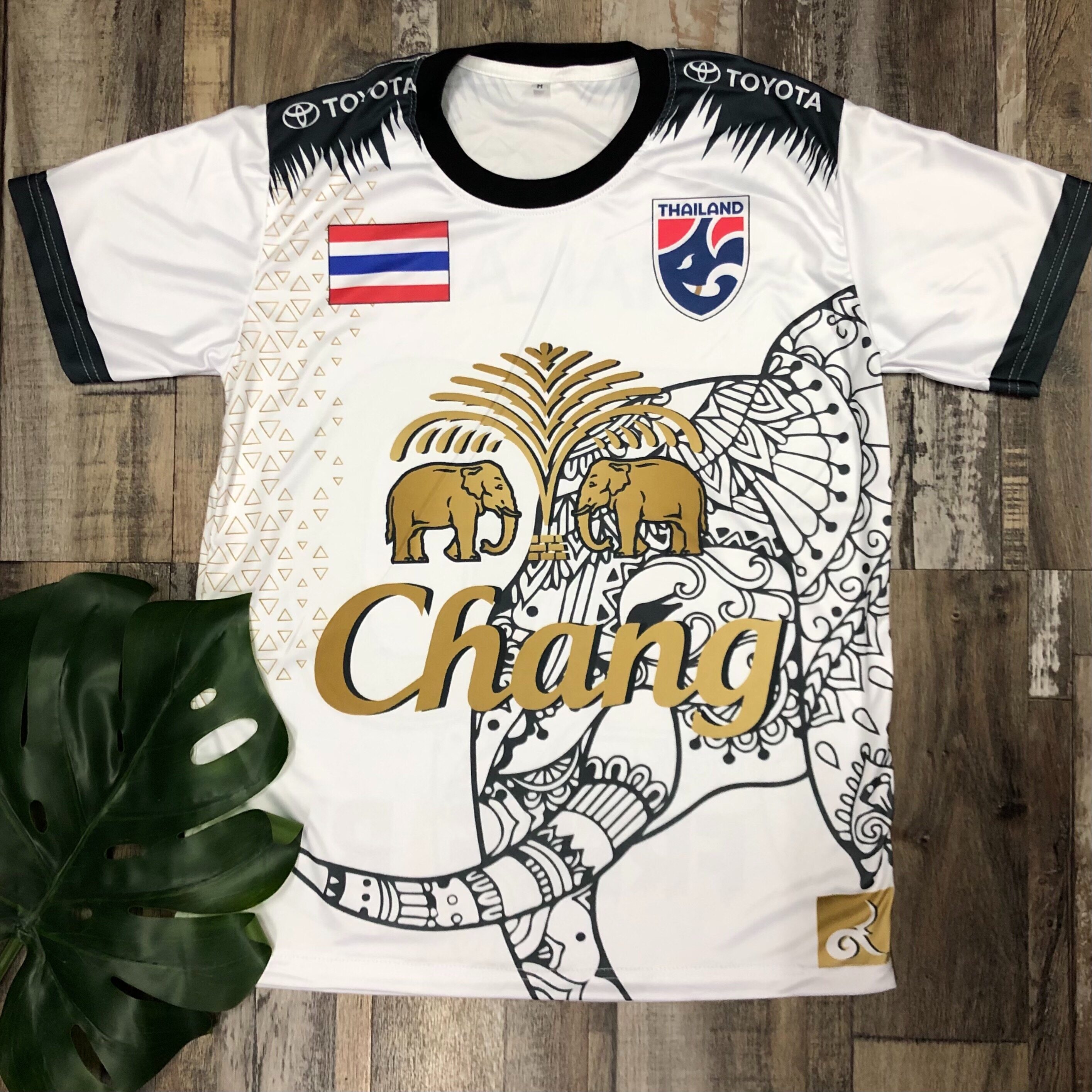 เสื้อกีฬา เสื้อช้าง บอลไทย ช้างศึก เสื้อฟุตบอล ธงชาติไทย โลโก้ช้าง เนื้อผ้าดี ใส่สบาย มีไซส์